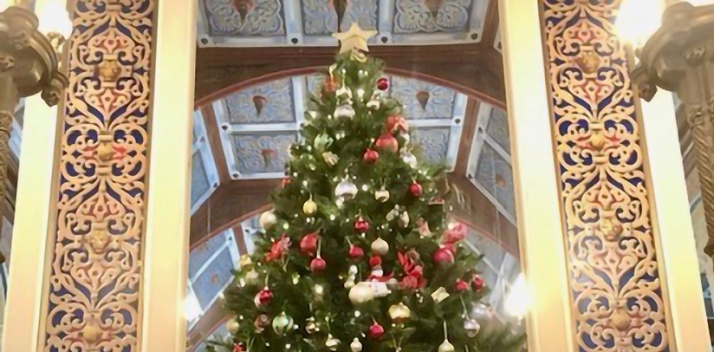 GH Christmas Tree