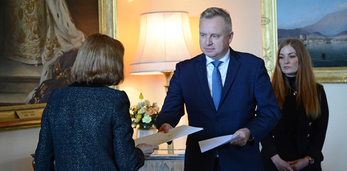 Cabinet swearing-in