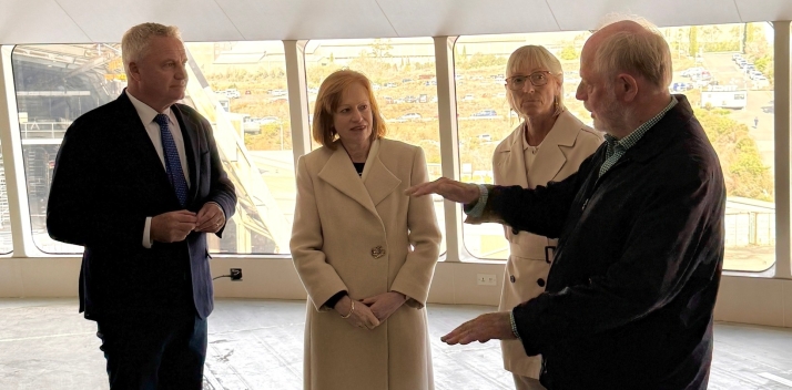 Incat Hull 096 launch 02-05-25