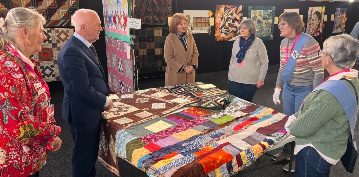 Tasmanian Quilting Guild - 'Island Quilts' exhibition 03-10-25