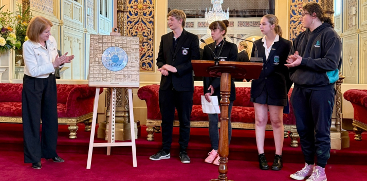 'On the Record' 26-11-25