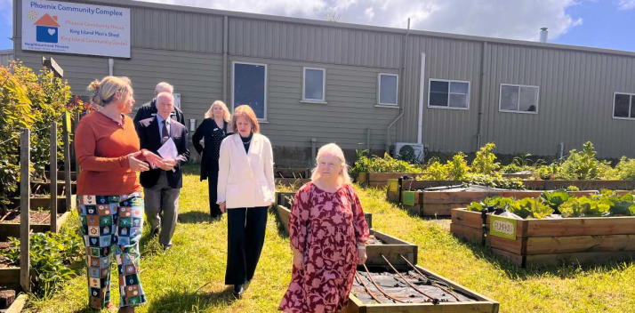 The Governor visits the Phoenix Community Complex