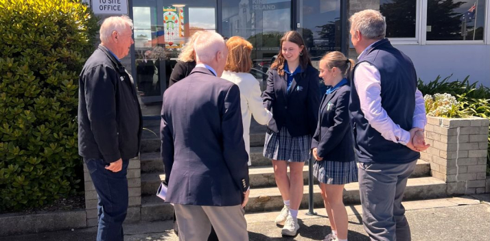 The Governor and Professor Chalmers visit King Island District High School