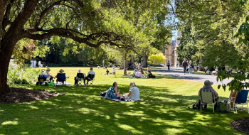 Lunch on the Lawns 20-02-26