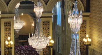 ballroom from minstrels gallery